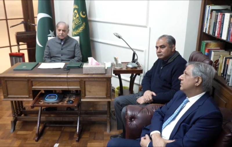 وزیراعظم کی پروٹیکٹریٹ آف ایمیگرنٹس کی کارکردگی مزید بہتر بنانےاور کرپٹ عناصر کے خلاف سخت کاروائی کی ہدایت
