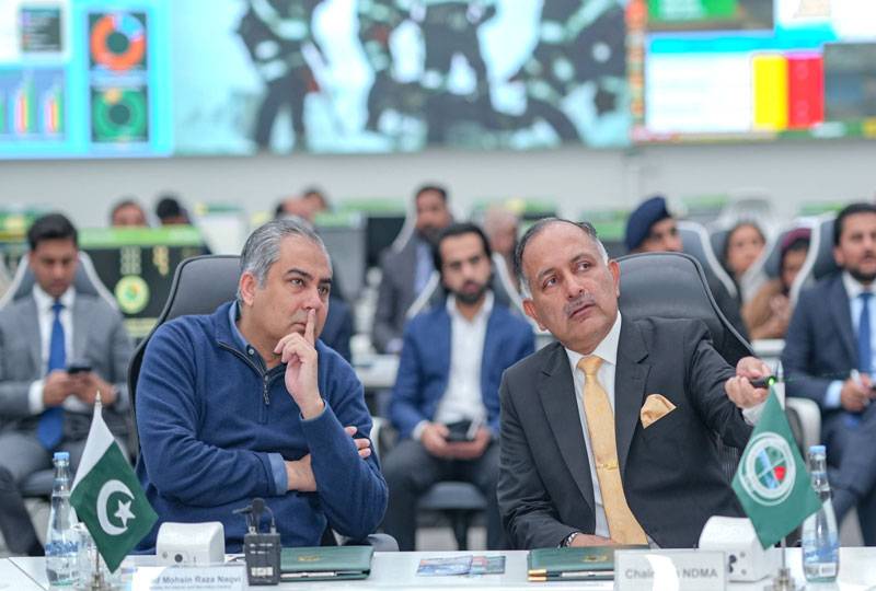 وزیر داخلہ محسن نقوی کا این ڈی ایم اے ہیڈ کوارٹرز کا دورہ، ممکنہ خطرات پر بریفنگ