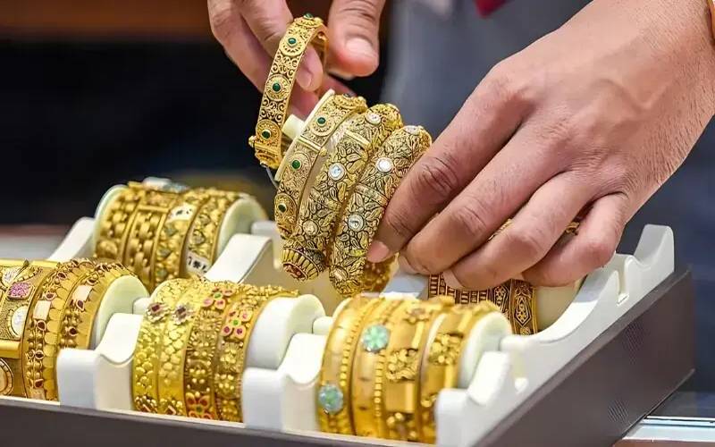 سونے اور چاندی کی قیمتوں نے تمام ریکارڈ توڑ دیئے