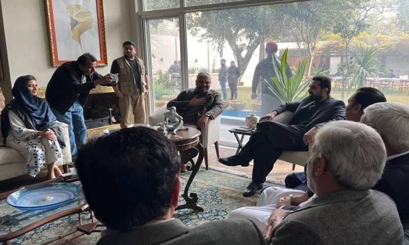 سہیل آفریدی کی شاہ محمود قریشی کےگھر آمد، لاہور ہائیکورٹ کا بھی دورہ