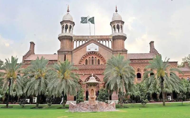لاہور ہائیکورٹ کے چار ججز رواں سال ریٹائرڈ ہوجائیں گے