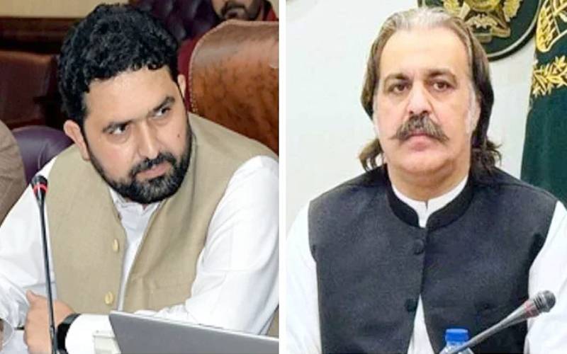 پی ٹی آئی خیبر پختونخوا میں ایک دفعہ پھر دھڑے بازی عروج پر پہنچ گئی