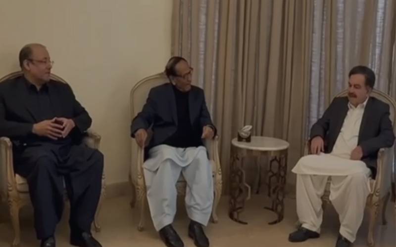 گورنر بلوچستان جعفر مندوخیل کی صدر پاکستان مسلم لیگ چوہدری شجاعت حسین سے ملاقات