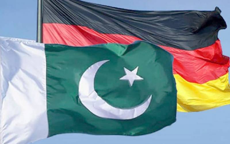 جرمنی میں مقیم پاکستانیوں کو دوہری شہریت رکھنے کی اجازت مل گئی