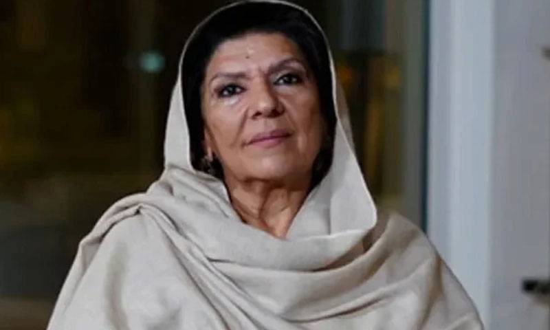 عمران خان سے ملاقاتوں پر پابندی، علیمہ خان کا جیل کے باہر دعاؤں کا اعلان 
