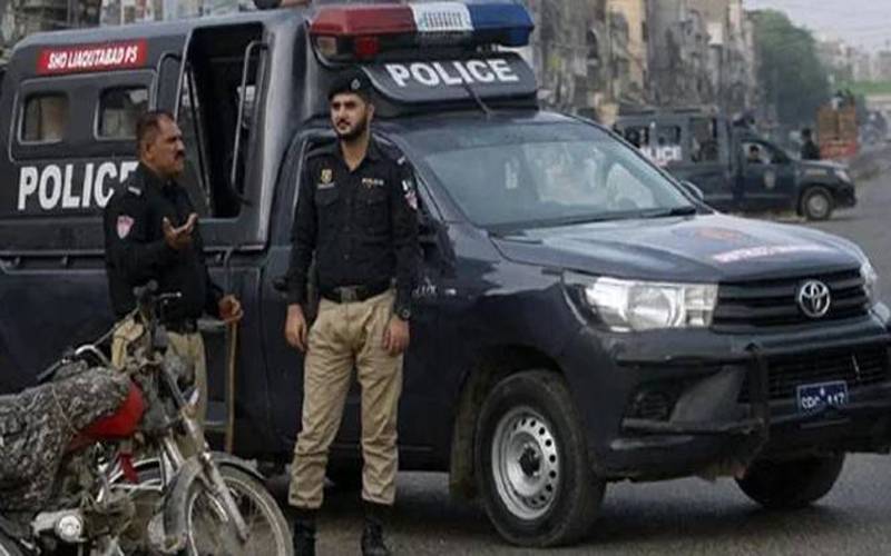 کراچی، شہر بھر میں چار پولیس مقابلے، 3 ڈاکو ہلاک، 6 زخمیوں سمیت 7 گرفتار، ایک فرار