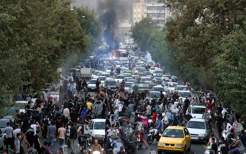 ایران میں مہنگائی کے خلاف احتجاج، ہلاکتوں کی تعداد 35 تک پہنچ گئی، 1200 گرفتار