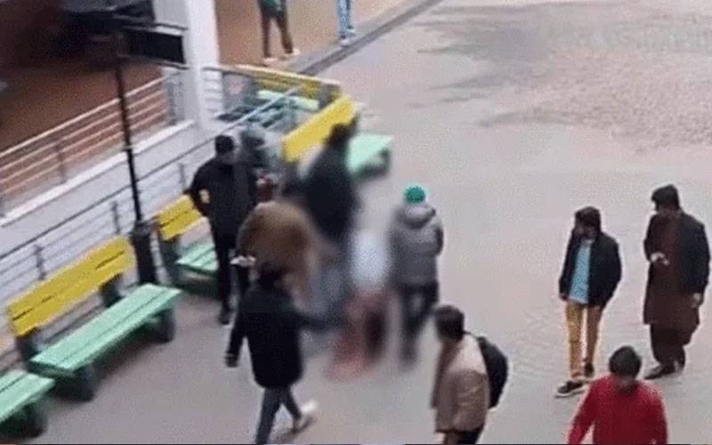 یونیورسٹی کی عمارت سے کودنے والی طالبہ کی حالتے سنبھل گئی