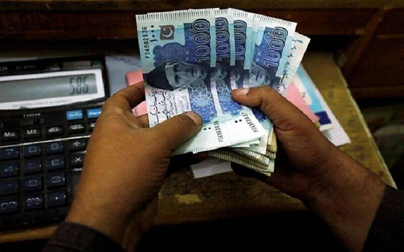 خواتین کیلئےخوشخبری!ماہانہ 12 ہزار روپے وظیفہ کس طرح حاصل کرسکتی ہیں؟جانئے