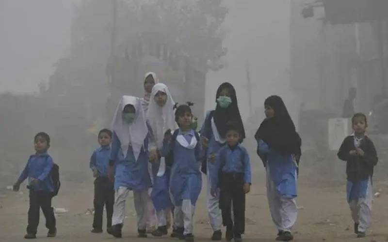  26 جنوری تک  تمام نجی سکول عملدرآمد کریں!سردی کے باعث سکولوں کے حوالے سے اہم فیصلہ 