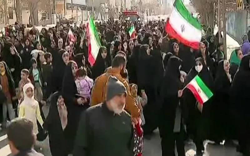  ایران میں مظاہروں کے باوجود حکومت گرنےکے آثارنہیں: برطانوی میڈیا