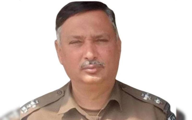 پنجاب پولیس کے سب انسپکٹر عامر رضوان ملزموں کی فائرنگ سے شہیدہوگئے 