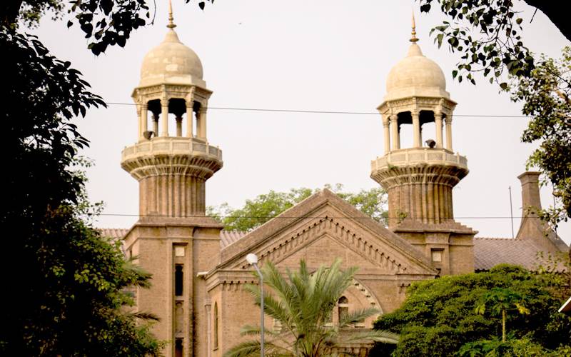 پنجاب ریگولیشن آف کائٹ فلائنگ ایکٹ 2026 کیخلاف درخواست پر تفصیلات طلب 