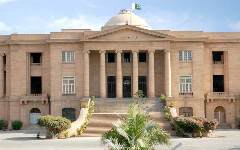 شہری کی درخواست کام کرگئی،کے الیکٹرک ،نیپرا اور دیگر فریقین کو نوٹس جاری