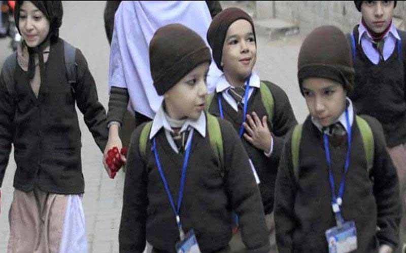 ایک بار پھر تعلیمی اداروں میں چھٹیوں کی خبریں زیرِ گردش، اصل کہانی سامنے آگئی
