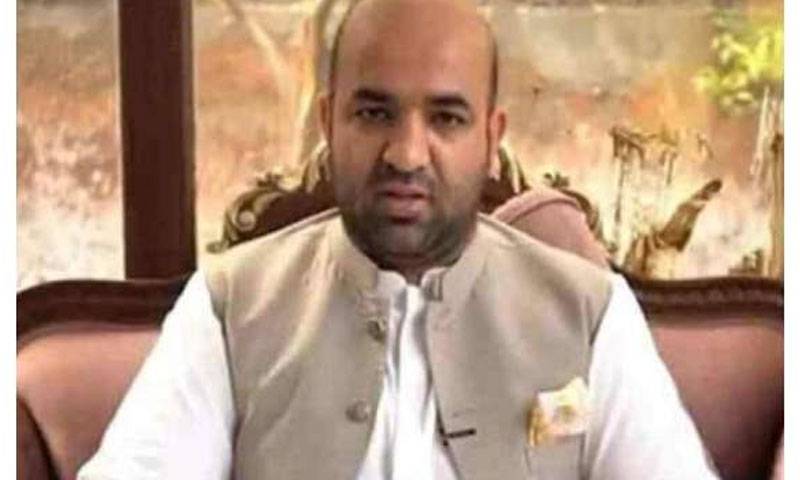 وزارت تعلیم سے علیحدہ نہیں ہو رہا، سوشل میڈیا پر نوٹیفکیشن جعلی ہے: رانا سکندر حیات