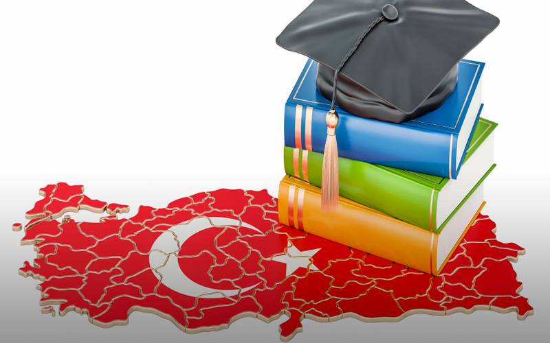 ترکیہ نے باصلاحیت طلبہ کیلئے سکالرشپس کا اعلان کر دیا