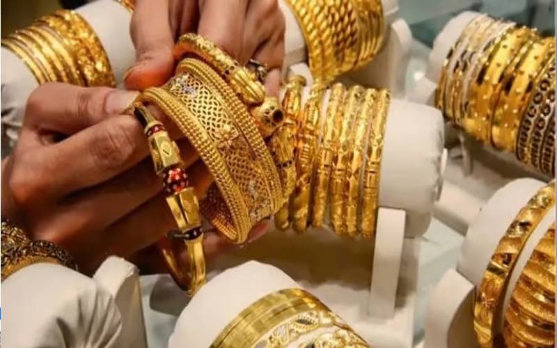  سونے کی فی تولہ قیمت میں 7500 روپے کا اضافہ   