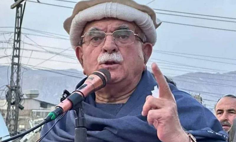اپوزیشن لیڈر محمود خان اچکزئی کراچی سے واپس اسلام آباد پہنچ گئے