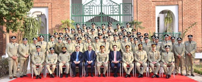 فیلڈ مارشل عاصم منیر کا نیشنل پولیس اکیڈمی کا دورہ، پولیس کی قربانیوں کو خراج عقیدت