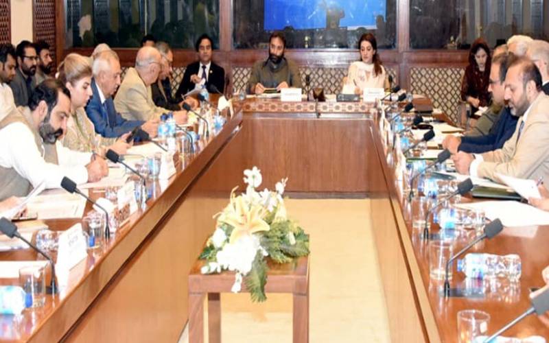 آئی جی سندھ کی غیرحاضری،سینیٹ قائمہ کمیٹی برہم،ڈیٹالیکس,آنلائن فراڈاورپولیس کارکردگی پرسوالات