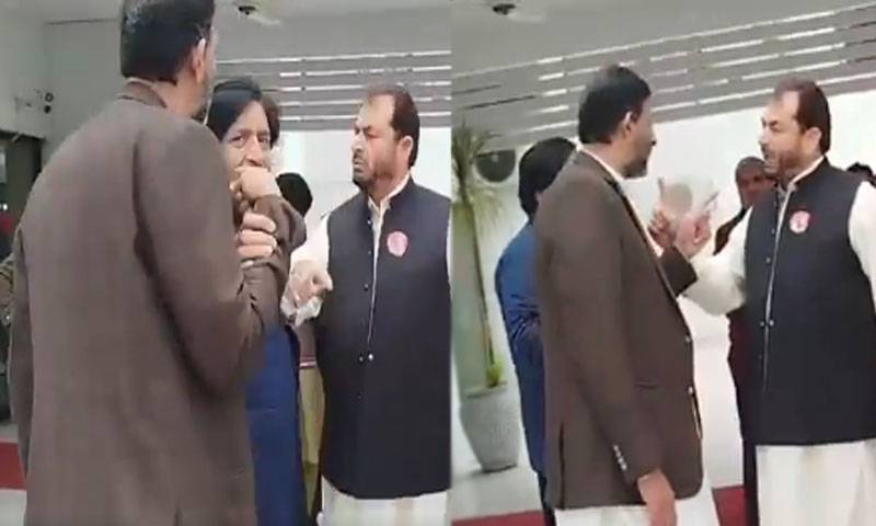 پی ٹی آئی ممبران اسمبلی کا پارلیمنٹ ہاؤس میں جھگڑا،ویڈیو وائرل