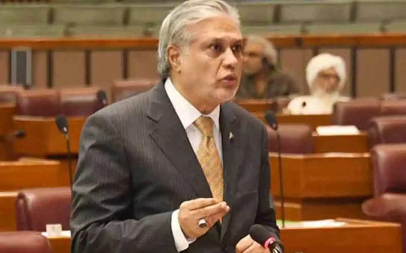 نائب وزیرِ اعظم اسحاق ڈار متحدہ عرب امارات پہنچ گئے، دفتر خارجہ نے تصدیق کر دی
