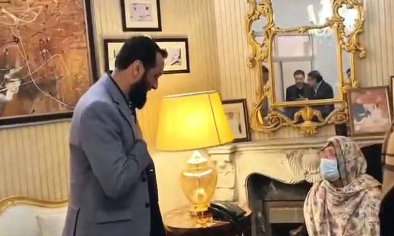 عطاء اللہ تارڑ کی میاں منظور وٹو کے انتقال پر تعزیت کیلئے ان کی رہائش گاہ آمد
