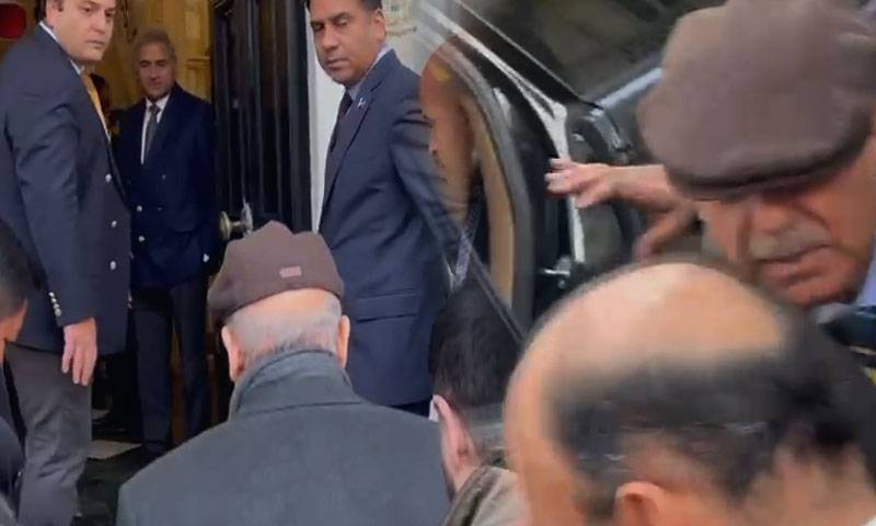 وزیراعظم شہباز شریف کی لندن میں پاکستان ہائی کمشنر سے ملاقات
