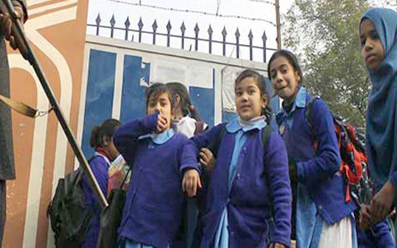 سردیوں میں سکول کے اوقات کار سے متعلق اہم فیصلہ