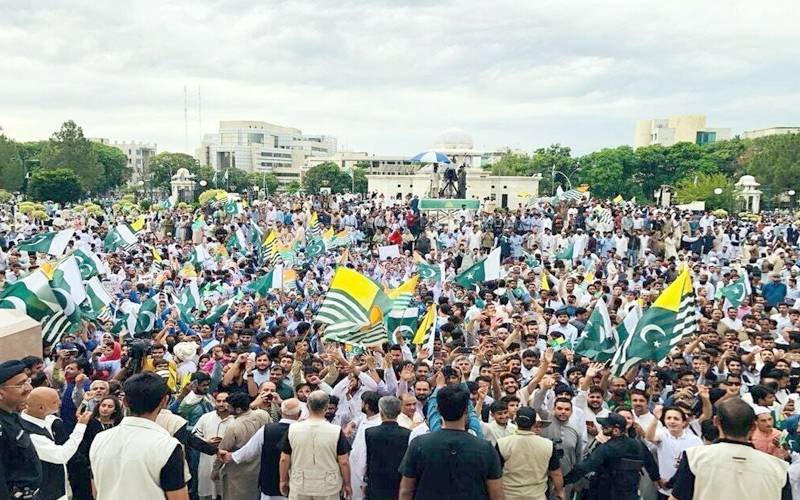 26جنوری یومِ سیاہ پر آزاد کشمیر میں ریلیاں ،آزادی کے مطالبے کی تجدید