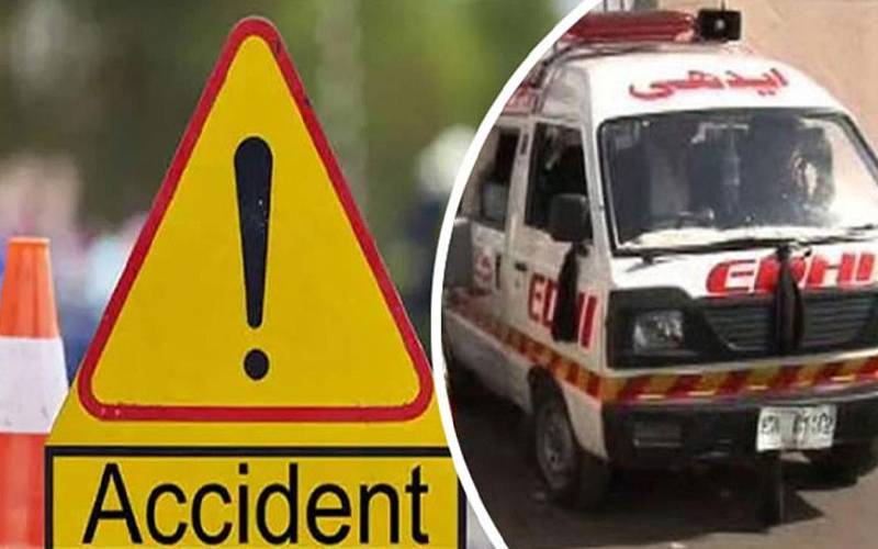 چاغی: یکمچ کے قریب خوفناک ٹریفک حادثہ، 7 افراد جاں بحق، 4 زخمی