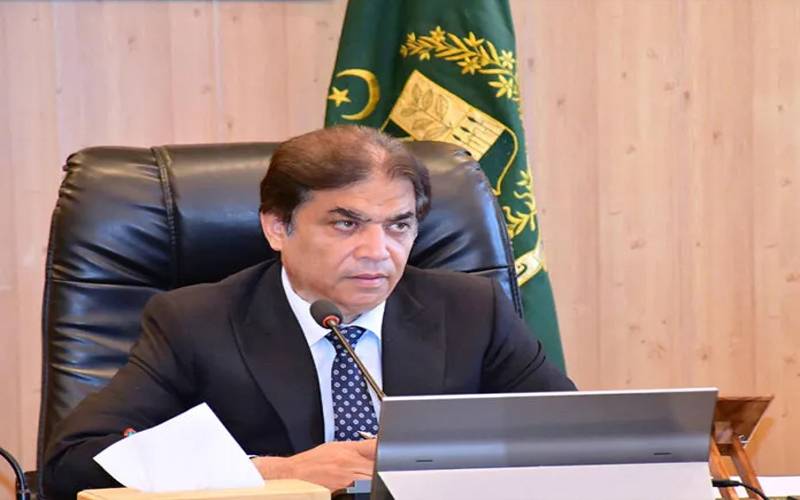  پاکستان ریلوے ویگنز اور کوچز 5 ممالک کو ایکسپورٹ کرے گا: حنیف عباسی