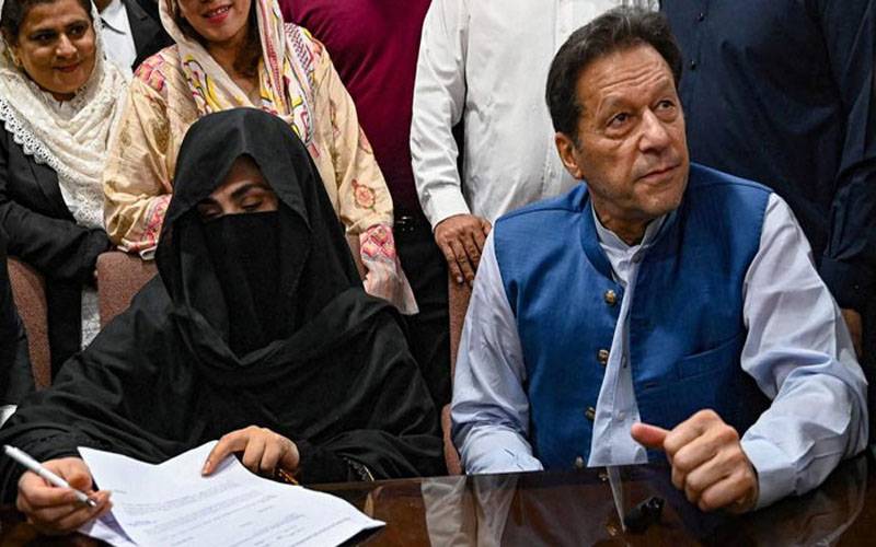 بانی پی ٹی آئی،بشری بی بی کا طبی معائنہ کروانے کی درخواست سماعت کیلئے منظور