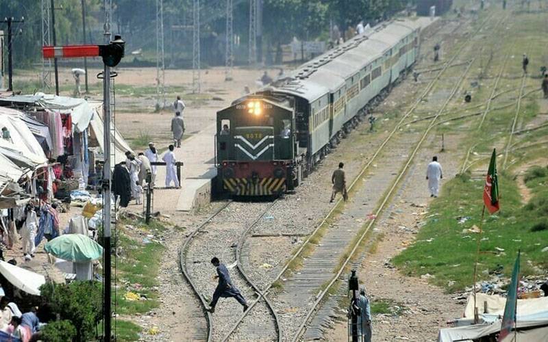 خیبرپختونخوا کے بڑے شہروں کو پشاور کیساتھ  ملانے کےمنصوبے پر عملی کام شروع  