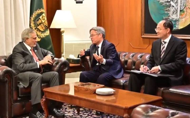 اسحاق ڈار سے  اسلام آباد میں عوامی جمہوریہ چین کے سفیر جیانگ زائی ڈونگ  کی ملاقات