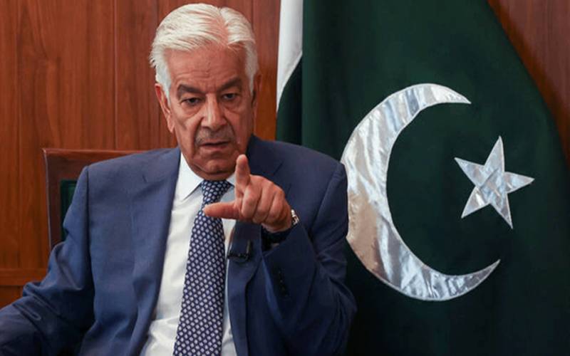   بھارت افغانستان کے ذریعے پاکستان میں امن  تباہ کرنا چاہتا ہے:خواجہ آصف