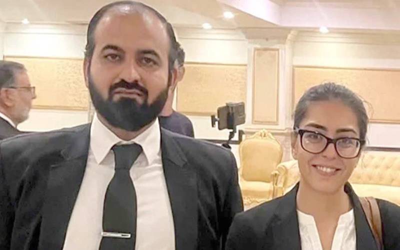  ایمان مزاری اور ہادی علی چٹھہ نے ٹرائل کورٹ کا فیصلہ چیلنج کر دیا
