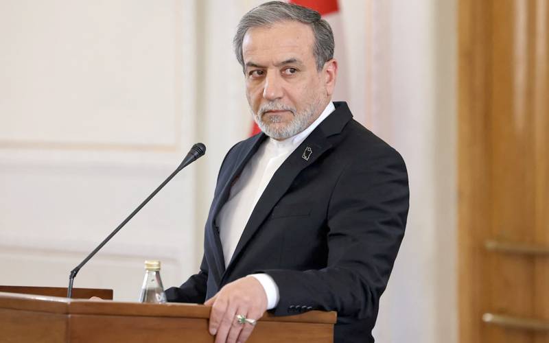 افزودگی ہمارا حق، کسی کو ہمیں روکنے کاحق نہیں پہنچتا، ایرانی وزیر خارجہ