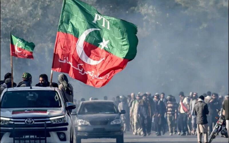اپوزیشن کی جانب سےاحتجاج کا معاملہ؛پولیس نے فیصل مسجدجانےوالاراستہ بندکردیا 