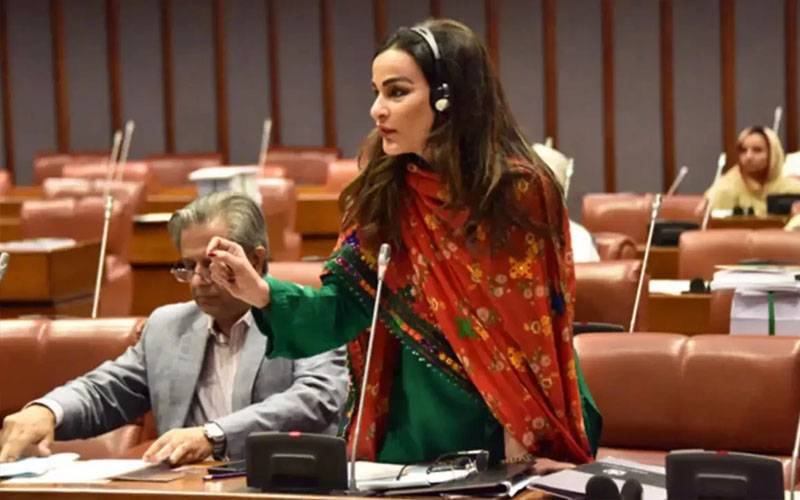 ایوان میں سانحہ ترلائی پر بات ہو رہی ہے، ایک بھی وزیر موجود نہیں، سینیٹر شیری رحمان