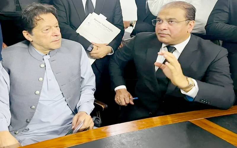 ایڈووکیٹ سلمان صفدر فرینڈ آف دی کورٹ مقرر،عمران خان کی جیل میں حالت کی رپورٹ دیں، سپریم کورٹ