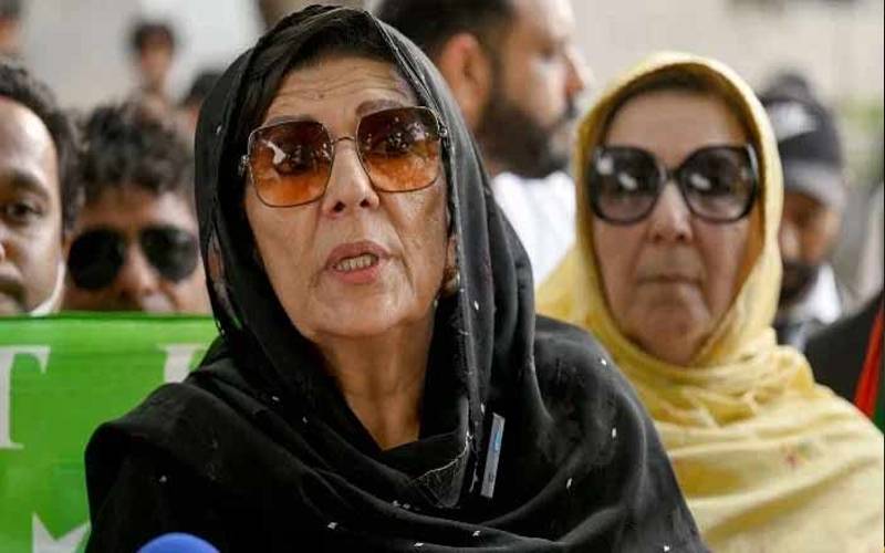 26نومبر احتجاج کیس؛ غیر حاضری پر علیمہ خان کے ناقابل ضمانت وارنٹ گرفتاری جاری
