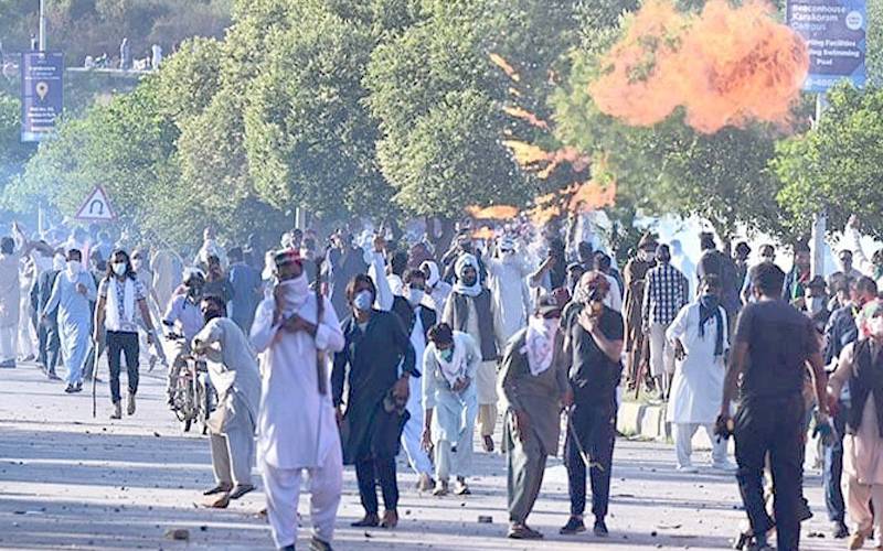  نو مئی جلاؤ گھیراؤکیسز؛ پی ٹی آئی رہنماؤں کی عبوری ضمانت میں توسیع 