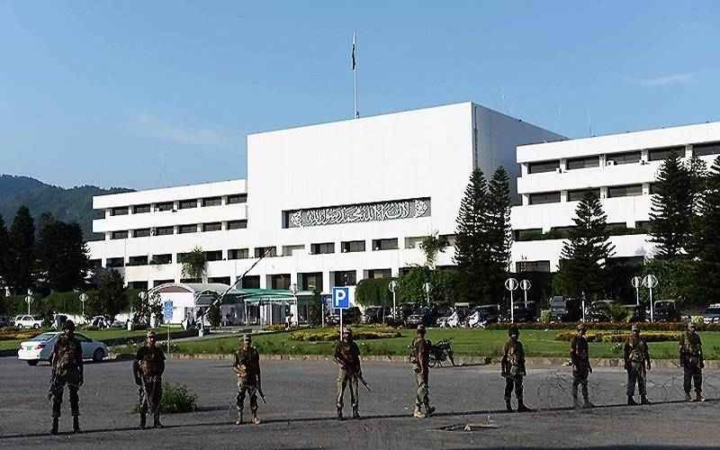  پی ٹی آئی احتجاج کا معاملہ، پارلیمنٹ جانیوالے تمام راستے بند، اراکین اسمبلی کو بھی روک لیا گیا  