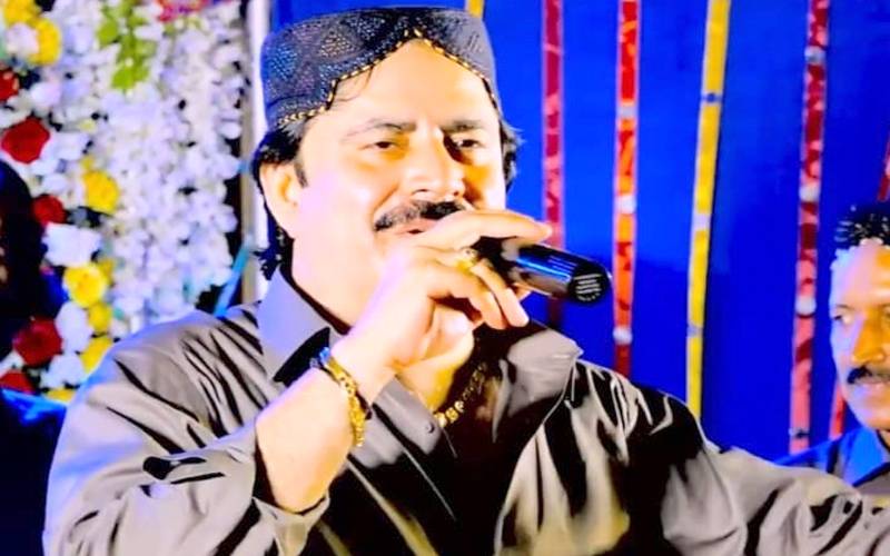 ڈاکوئوں نے معروف گلوکارممتازمولائی کے گھرکاصفایاکردیا