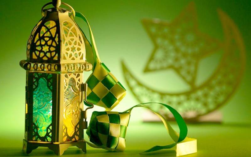 پاکستان کےپڑوسی ملک میں چاند نظر آگیا،کل پہلا روزہ ہوگا 