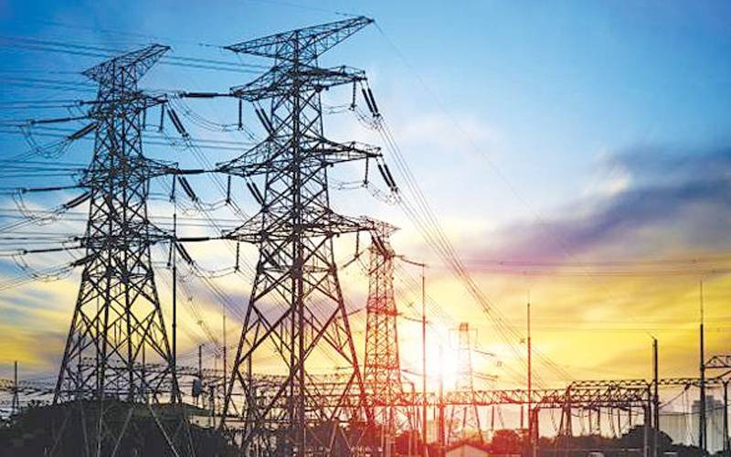 وفاقی حکومت کا بجلی چوری اور خسارے پر قابو پانے کیلئے بڑا فیصلہ