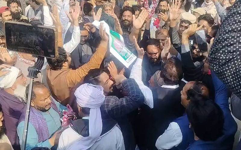 گرینڈ الائنس کا رمضان میں بھی دھرنا جاری