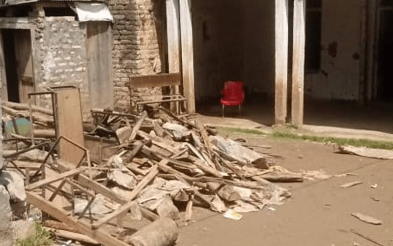 سیالکوٹ: زیر تعمیر گرلز اسکول کے کلاس رومز کا شیڈ گرنے سے طالبہ جاں بحق